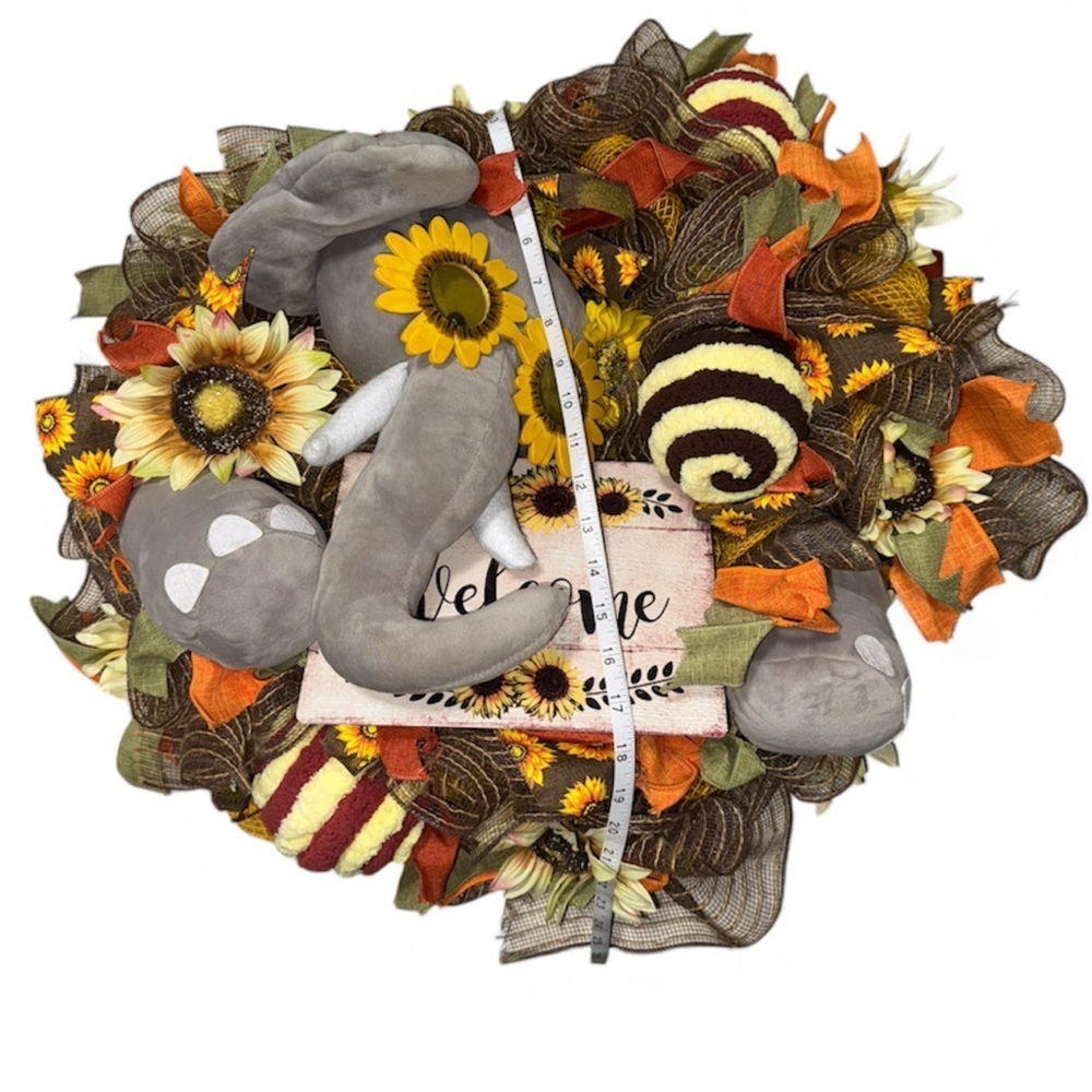 π Vintage One-of-a-Kind Elephant Fall Welcome Wreath β Handmade Decor - Picture 3 of 14